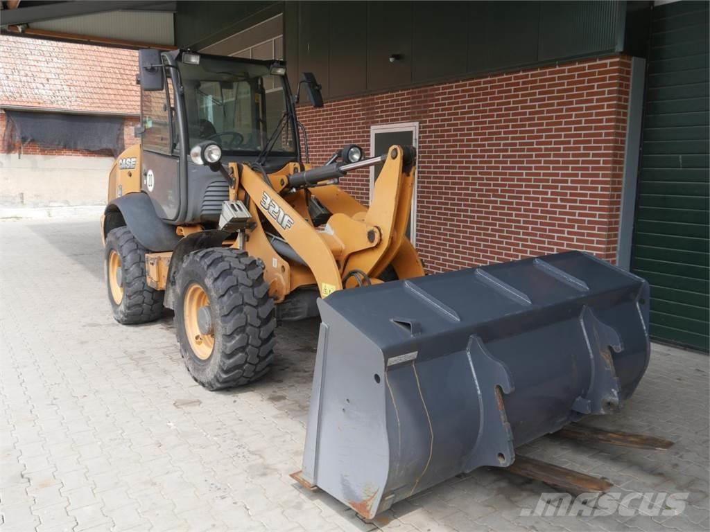 Case IH 321 F Radlader