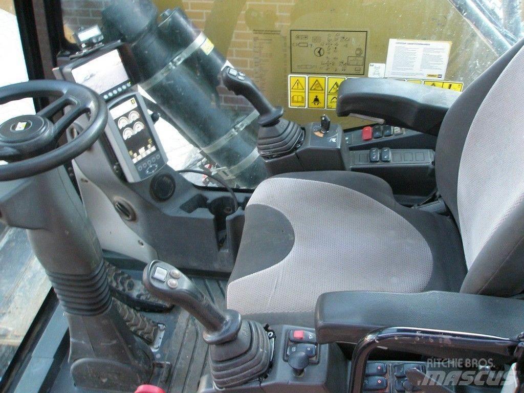 CAT MH3024 Materialumschlag