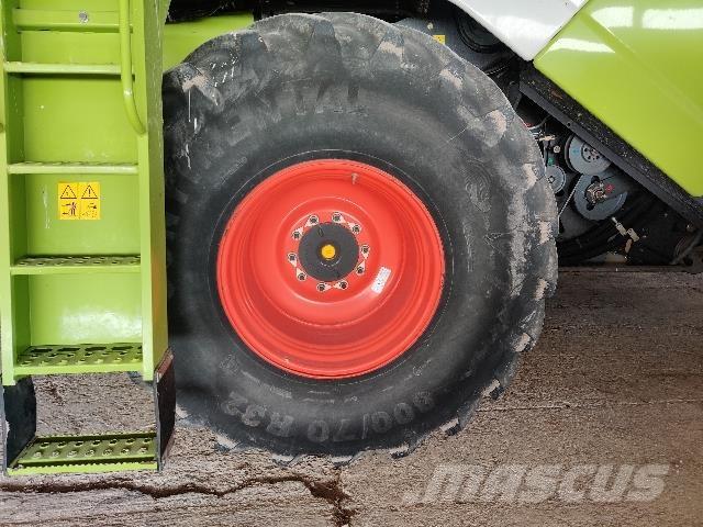 CLAAS TUCANO 480 Mähdrescher