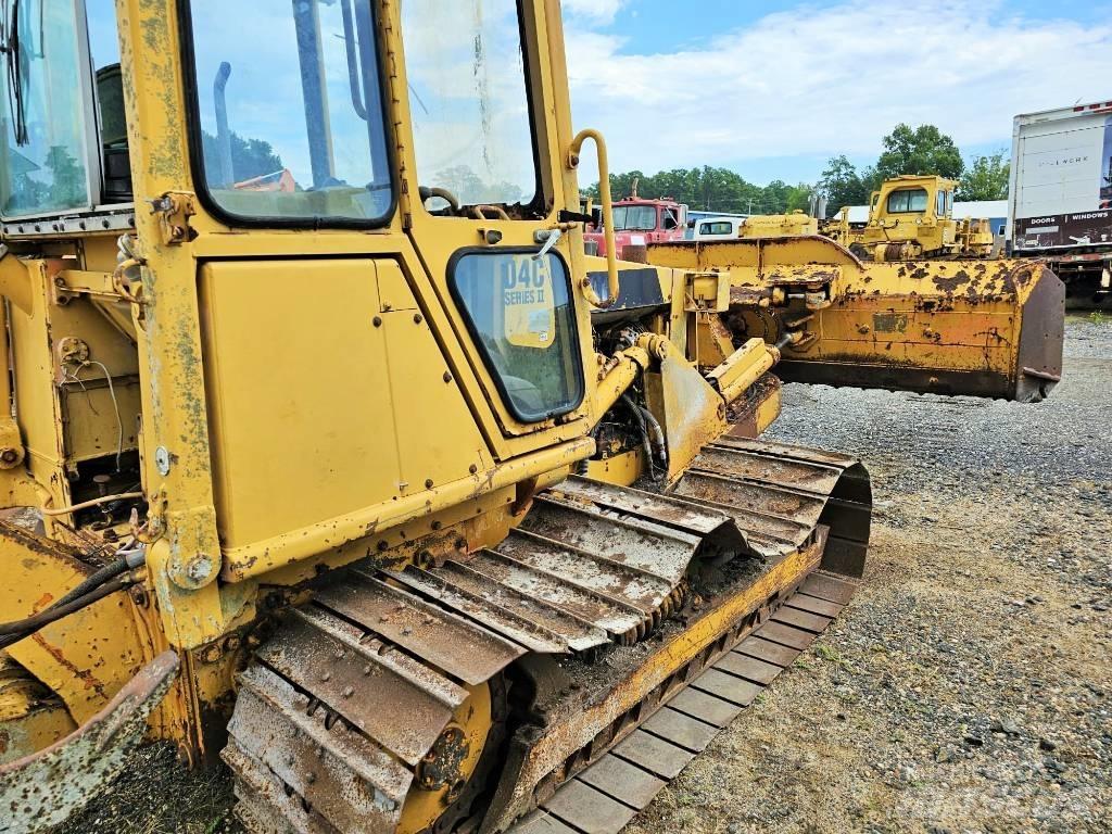 CAT D 4 C Bulldozer