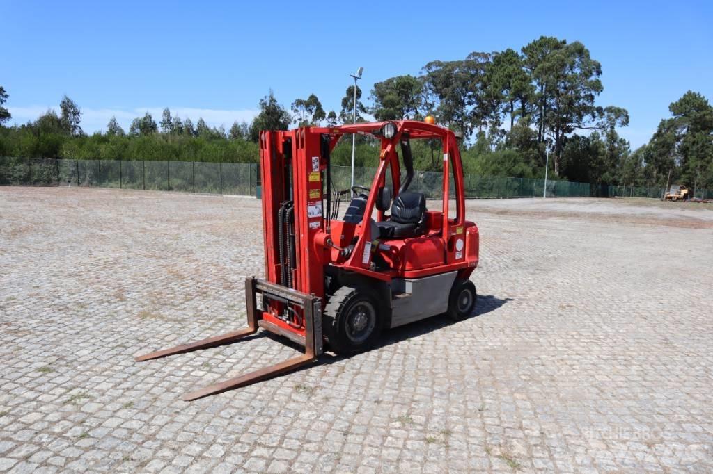 Nissan Y1D2A25Q Dieselstapler