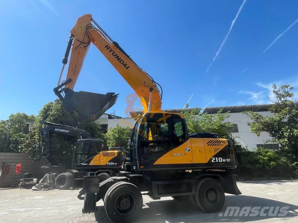Hyundai R210W Mobilbagger