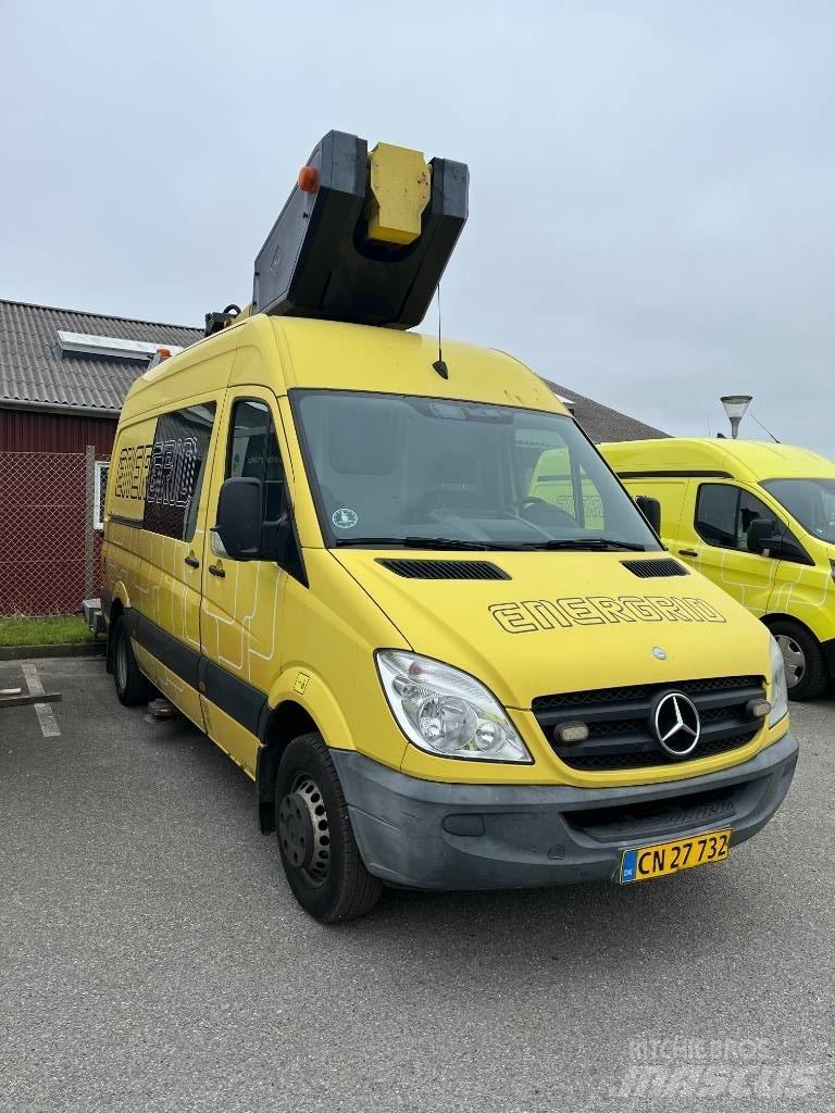 VERSALIFT VT-145-F LKW-Arbeitsbühnen
