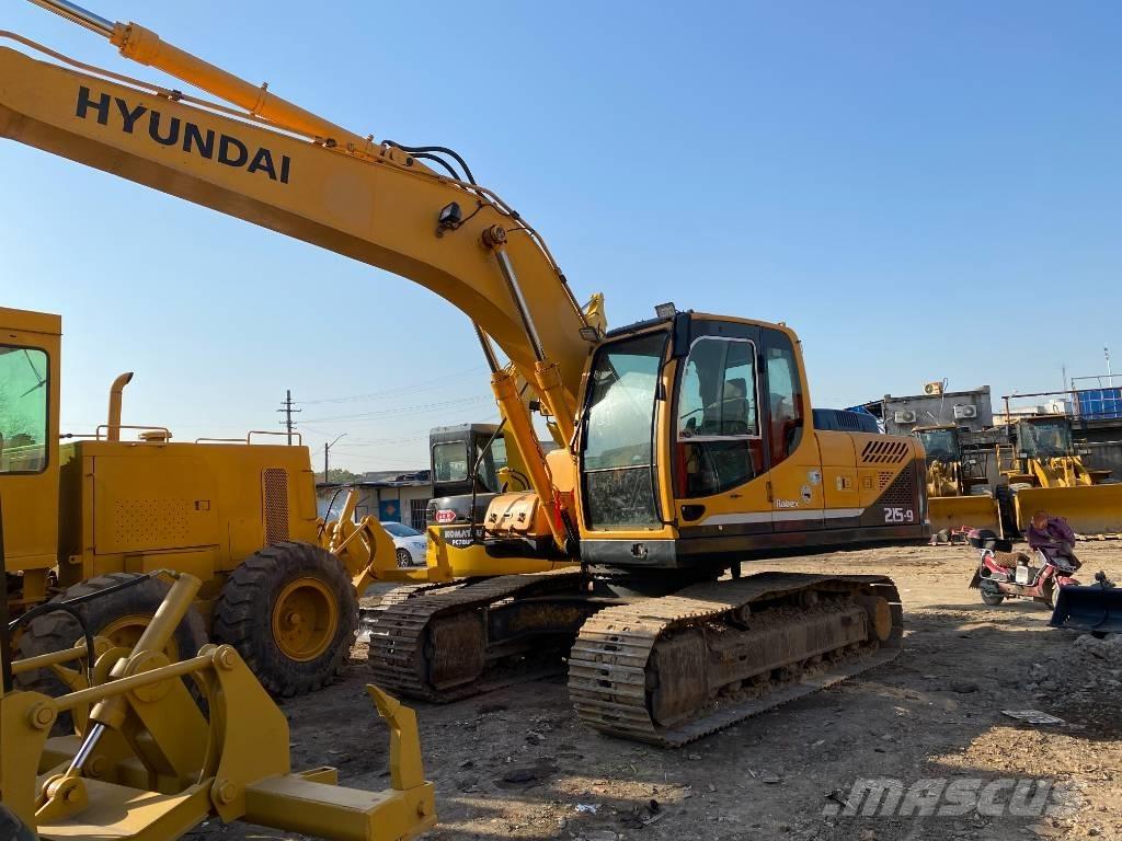 Hyundai R 215-9 Raupenbagger