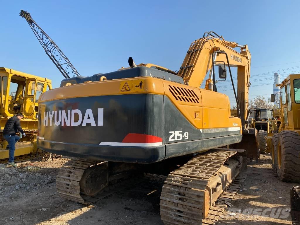 Hyundai R 215-9 Raupenbagger
