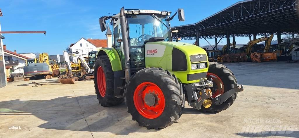 CLAAS ARES 696 Traktoren
