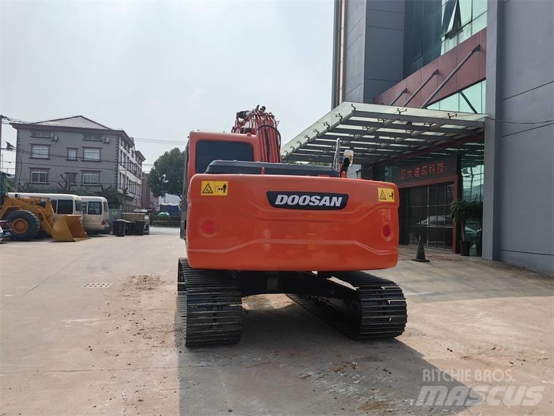 Doosan DX150 Raupenbagger