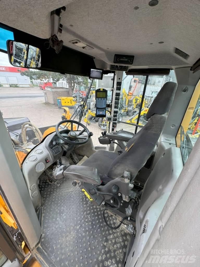 Volvo L150H Radlader