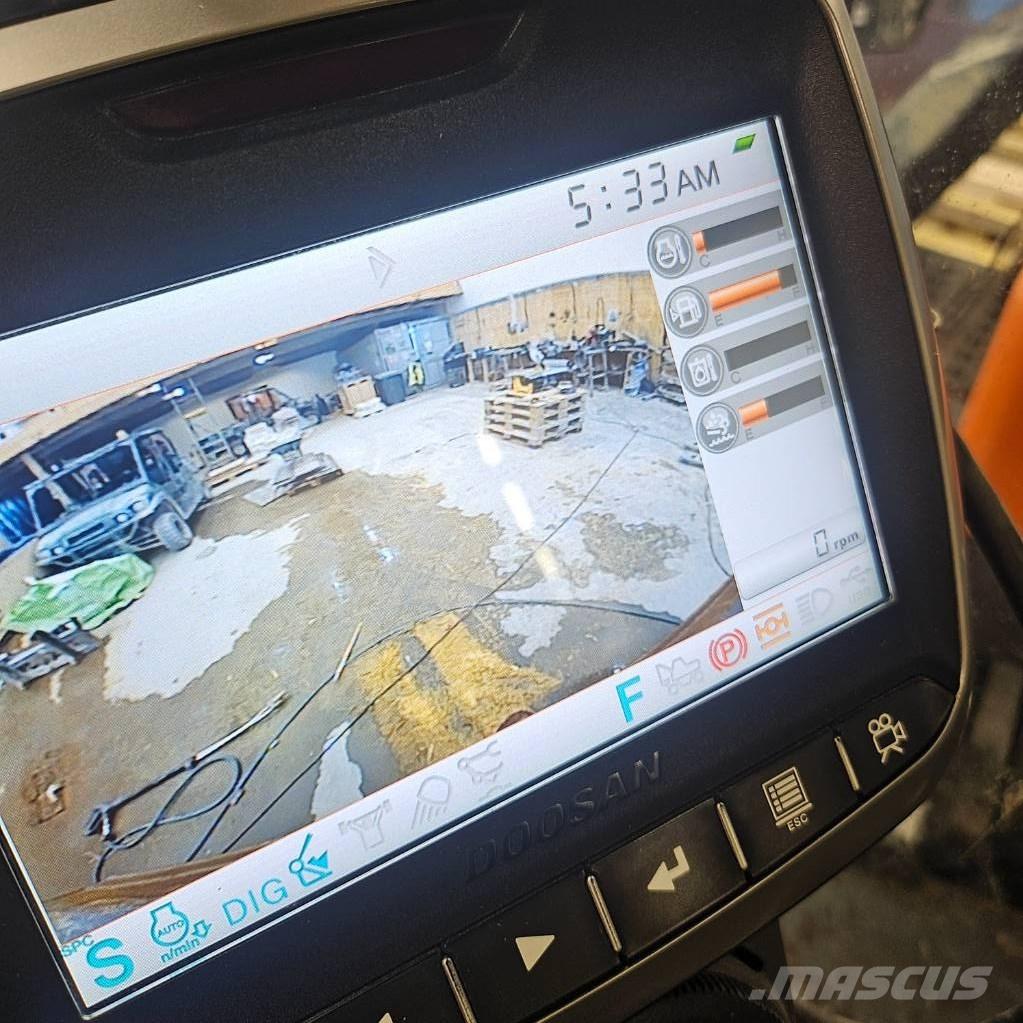 Doosan DX 170 W Mobilbagger