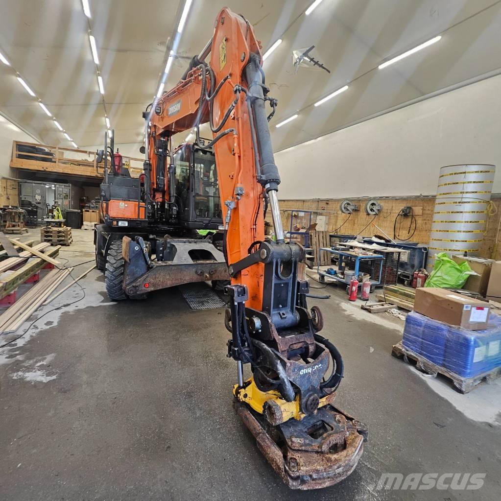Doosan DX 170 W Mobilbagger