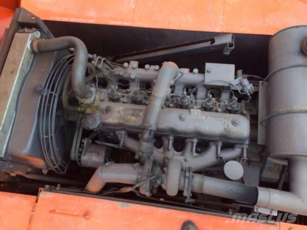 Hitachi EX200-1 Raupenbagger