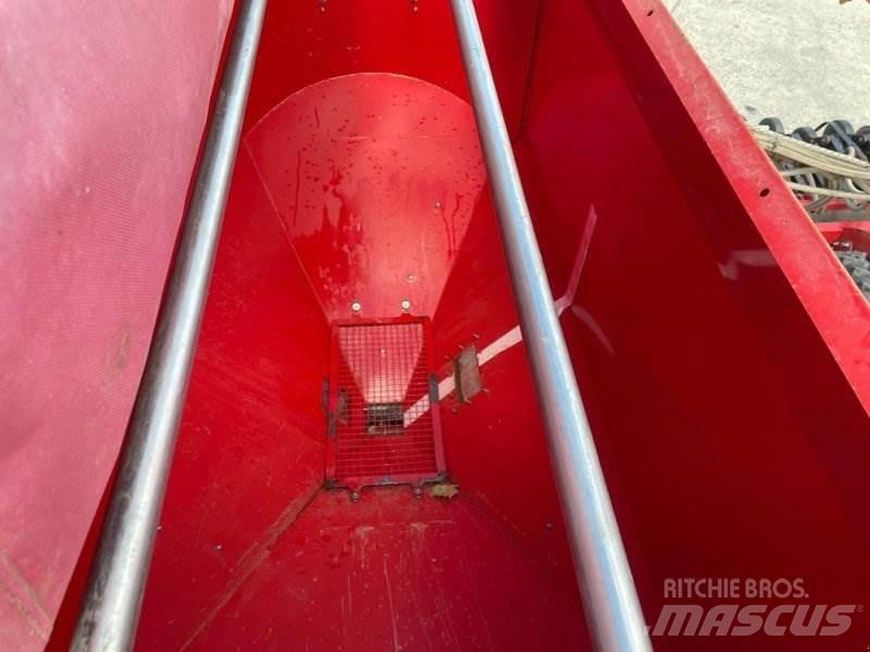 Horsch Pronto 9 DC Drillmaschinen