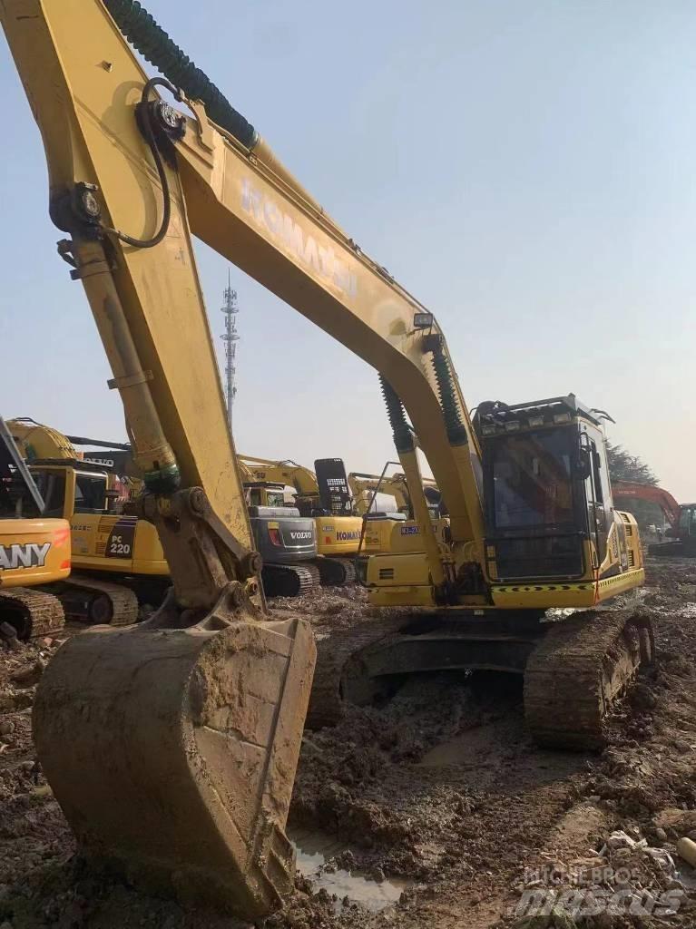 Komatsu PC 220-8M0 Raupenbagger