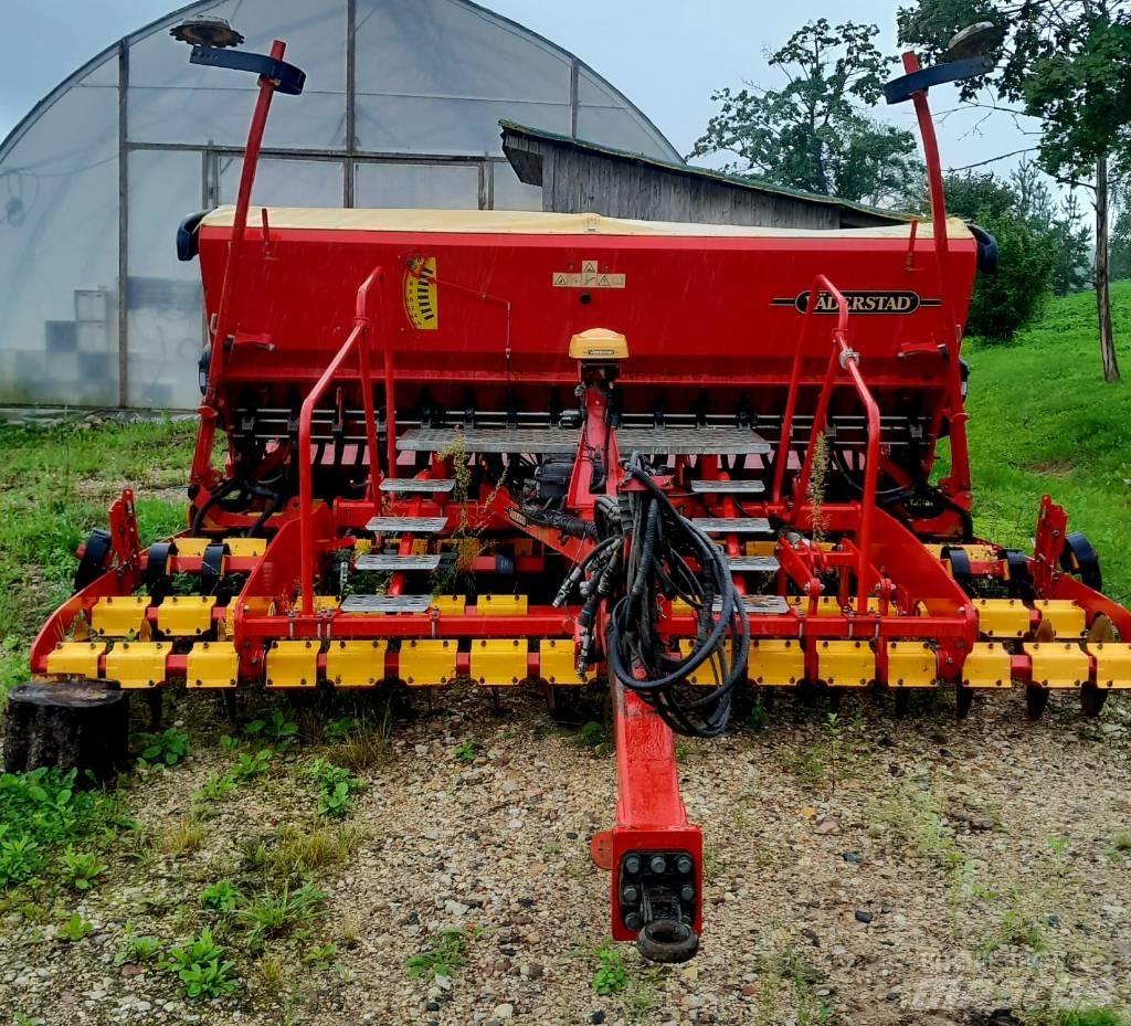 Väderstad Rapid400C Drillmaschinen