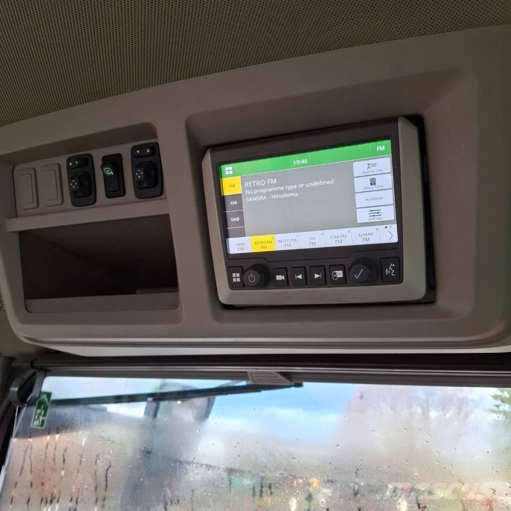 John Deere 8R410 Traktoren