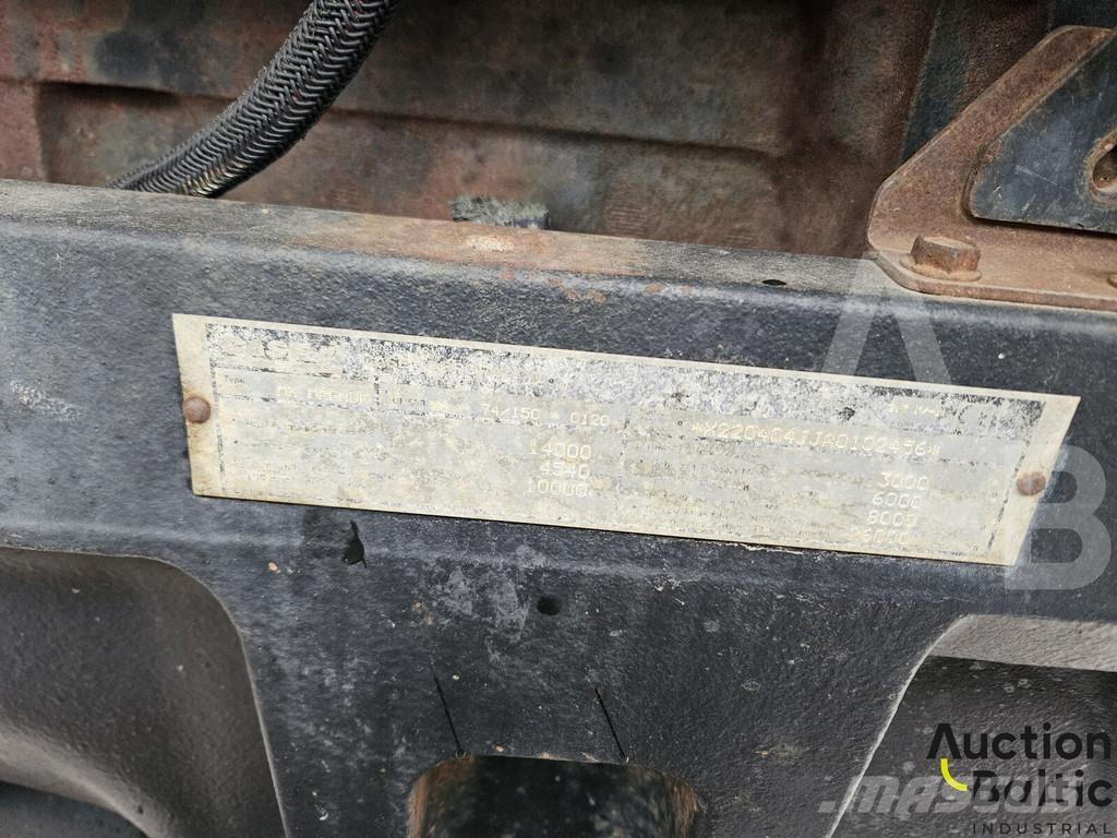 CASE IH MX 220 Traktoren