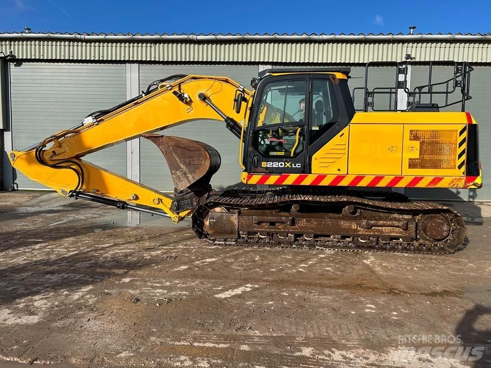JCB 220X Raupenbagger