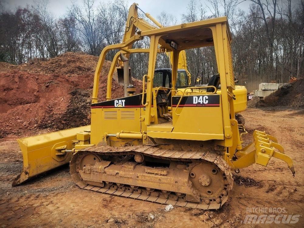 CAT D 4 C Bulldozer