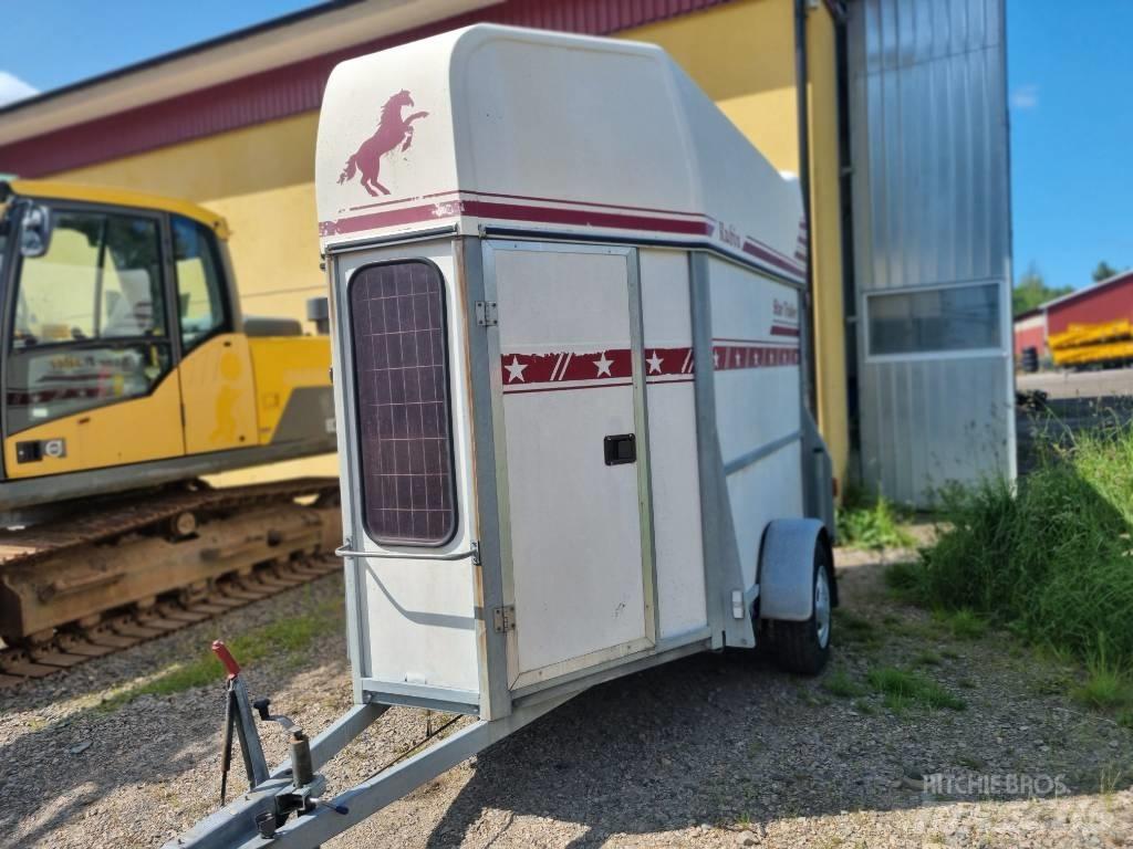 Star Trailers Rubin Viehtransportanhänger