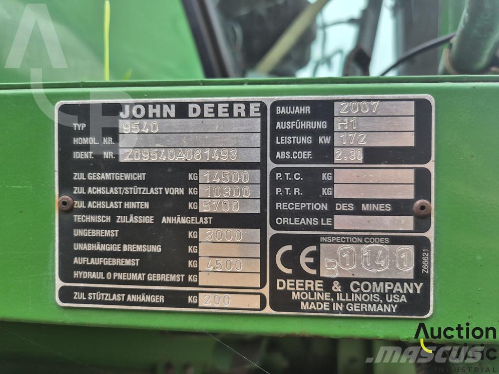 John Deere 9540 Mähdrescher