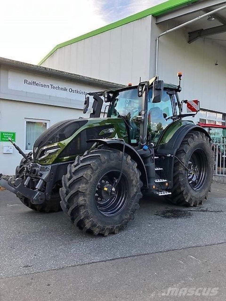 Valtra q285 Traktoren