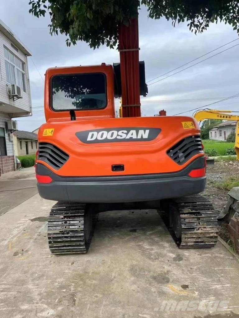 Doosan DX75-9C Midibagger  7t - 12t