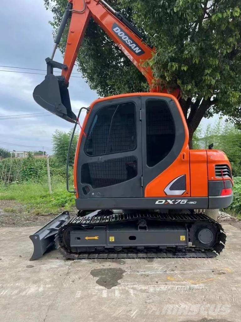 Doosan DX75-9C Midibagger  7t - 12t