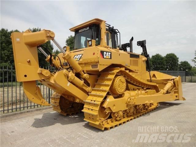 CAT D 8 R Bulldozer