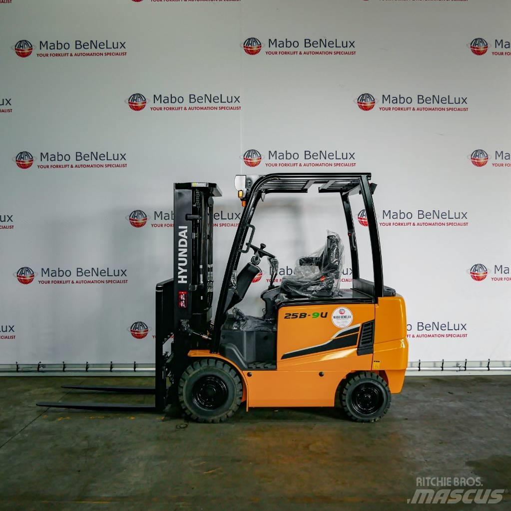 Hyundai 25B-9U Dieselstapler