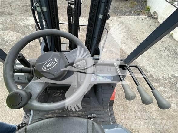 Heli CPYD25 Dieselstapler