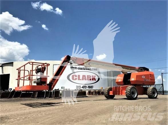 JLG 660SJ Teleskopbühnen
