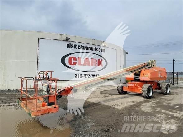 JLG 800S Teleskopbühnen