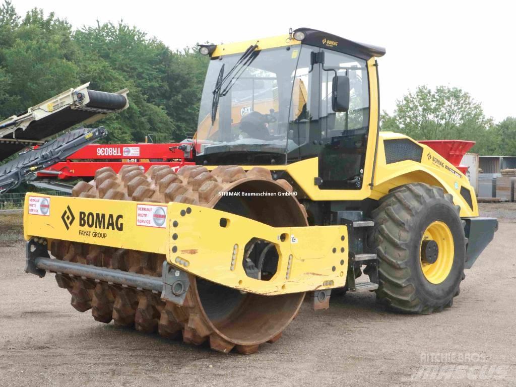 Bomag BW 213 PDH-5 Erdbauwalzen