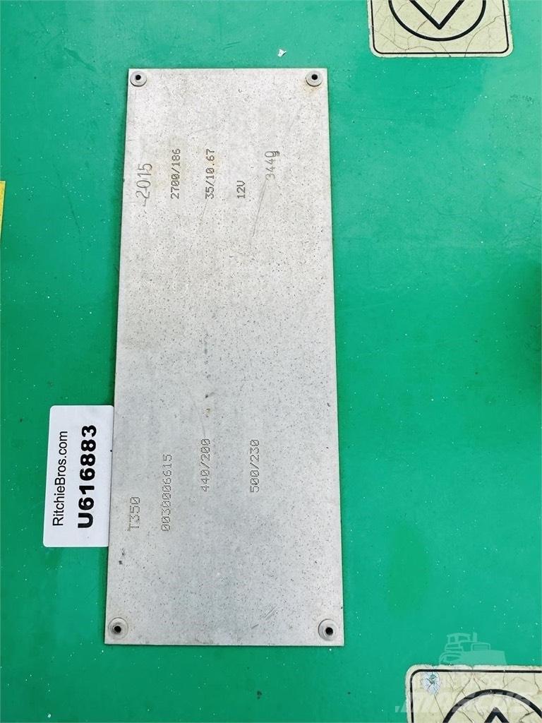 JLG T 350 Anhänger-Arbeitsbühnen