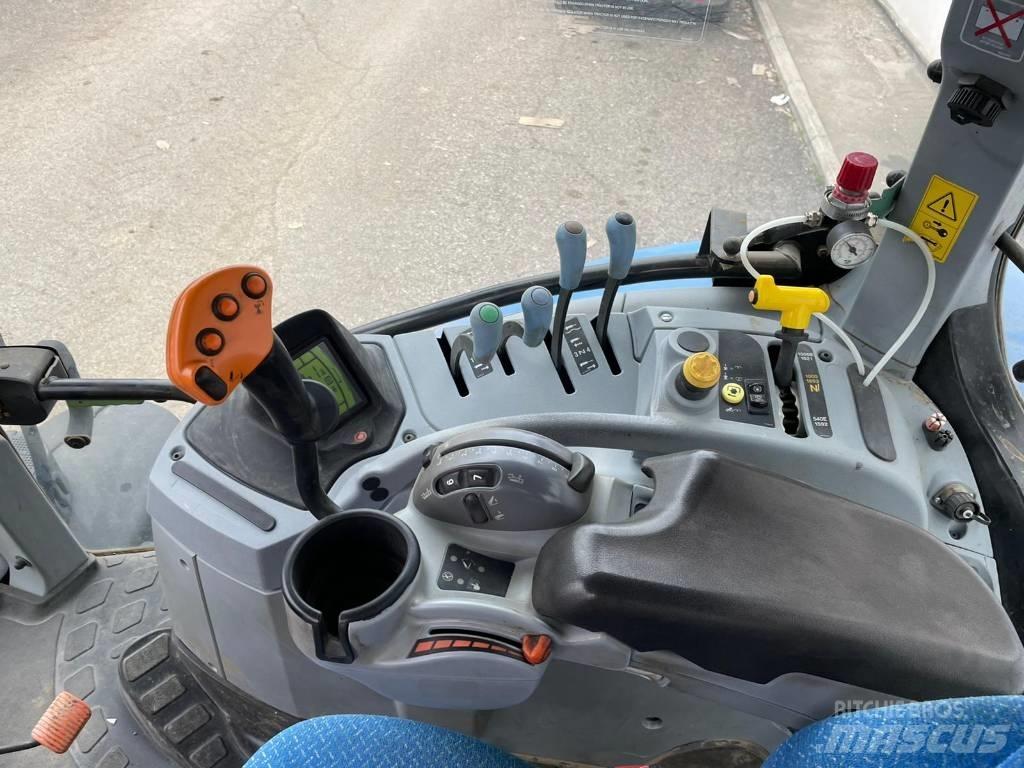 New Holland T 7.210 Traktoren