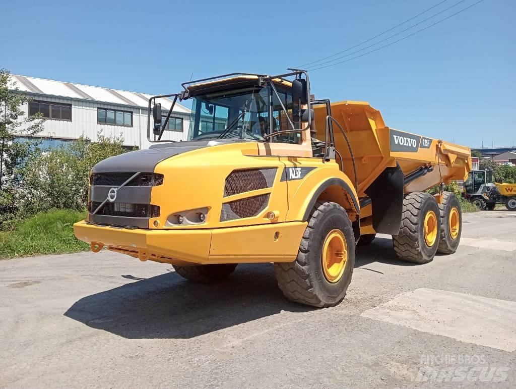 Volvo A 25 F Dumper - Knickgelenk