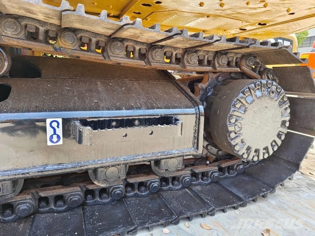 CAT 320 D Raupenbagger