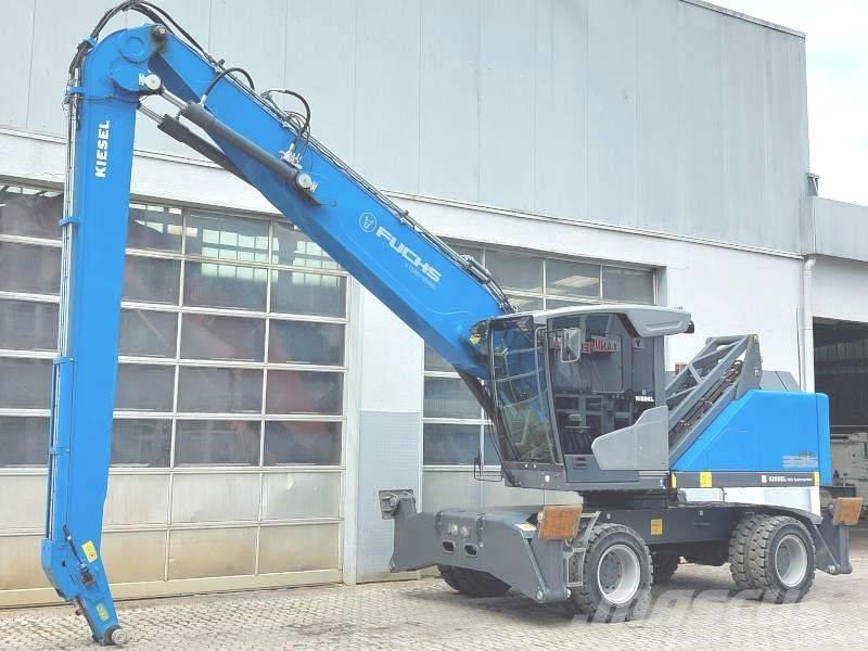 Fuchs MHL 335 F Materialumschlag