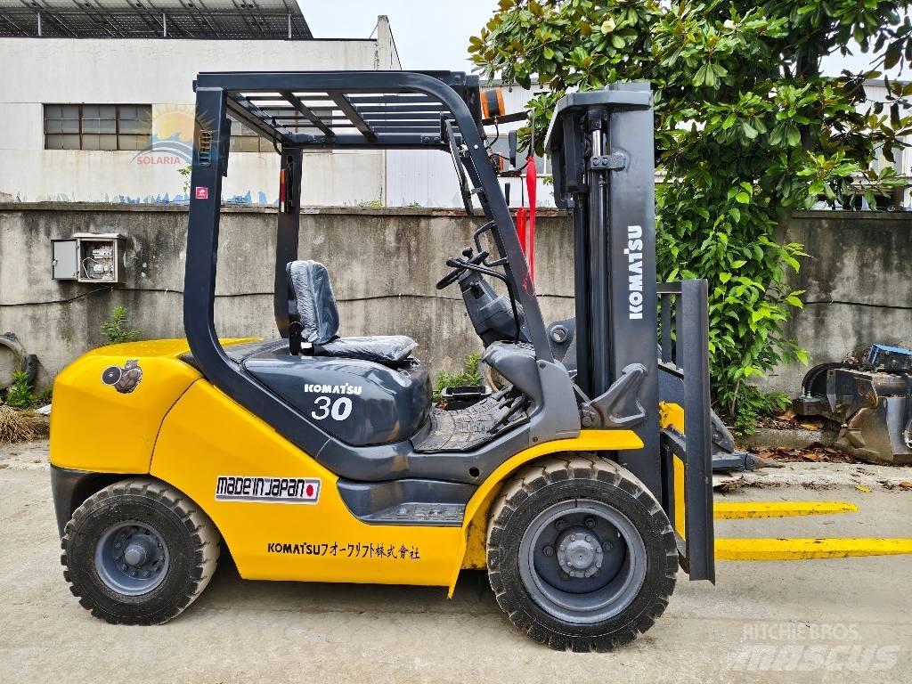 Komatsu FD 30 T-17 Dieselstapler