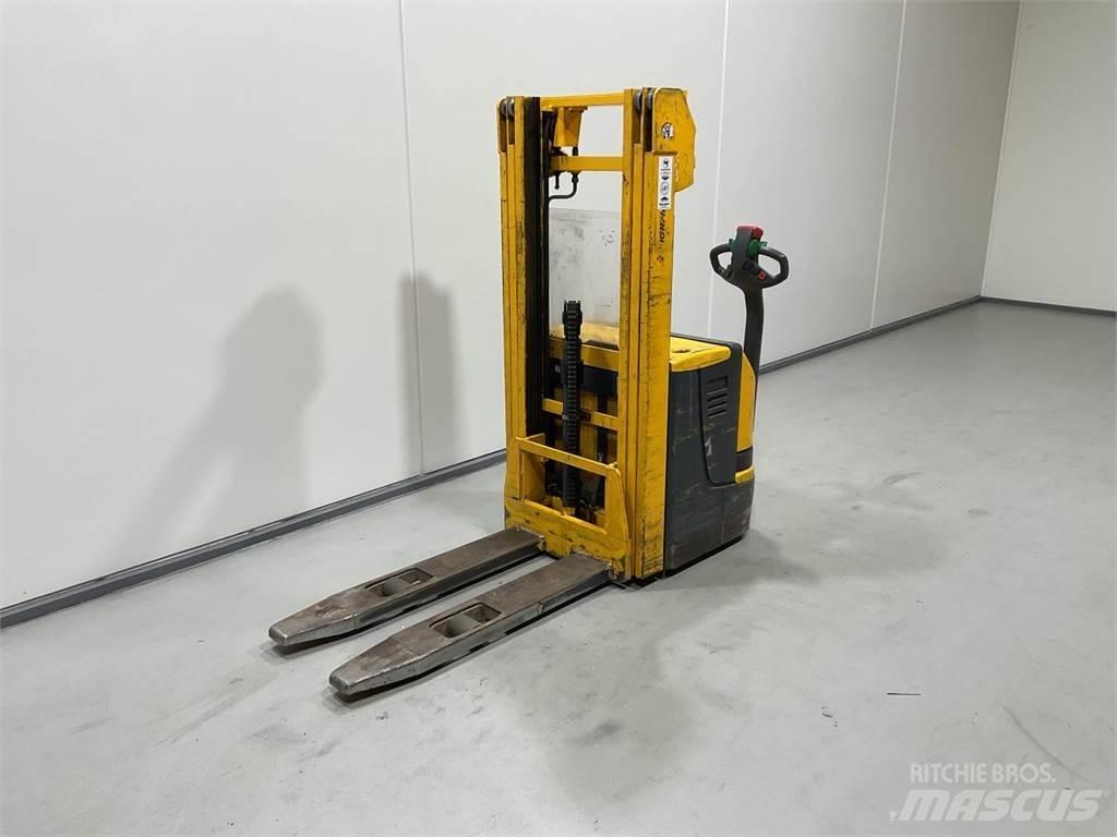 Jungheinrich EJC12 Selbstfahrstapler