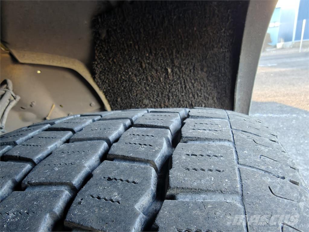 Scania P320 Kranwagen