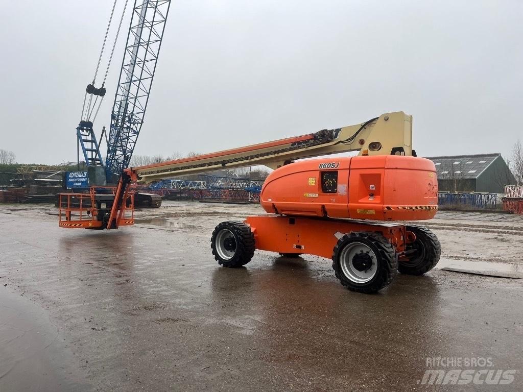 JLG 860 SJ Teleskopbühnen