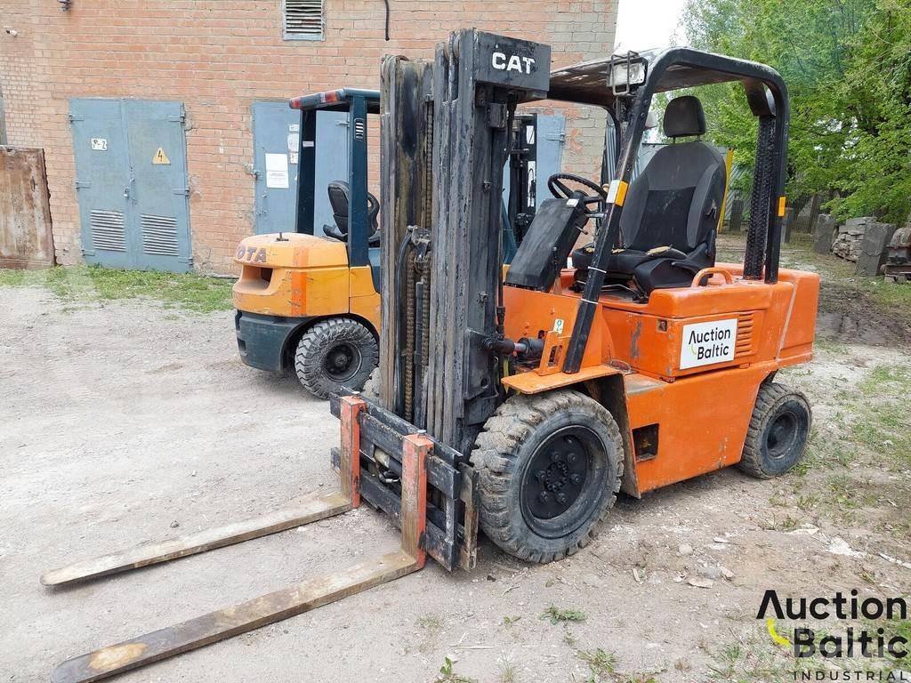 CAT V 50 D Dieselstapler