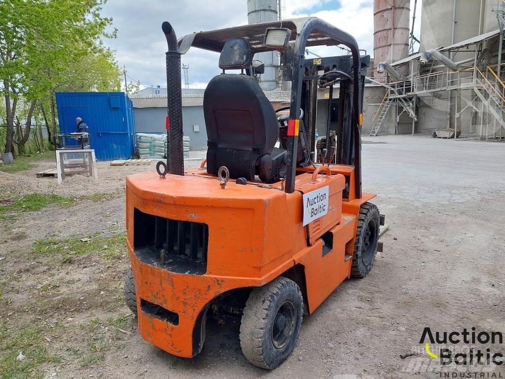 CAT V 50 D Dieselstapler