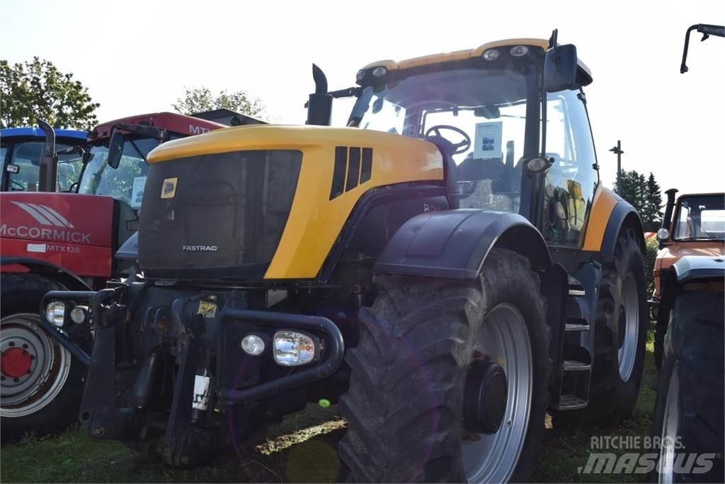 JCB Fastrac 8250 Traktoren