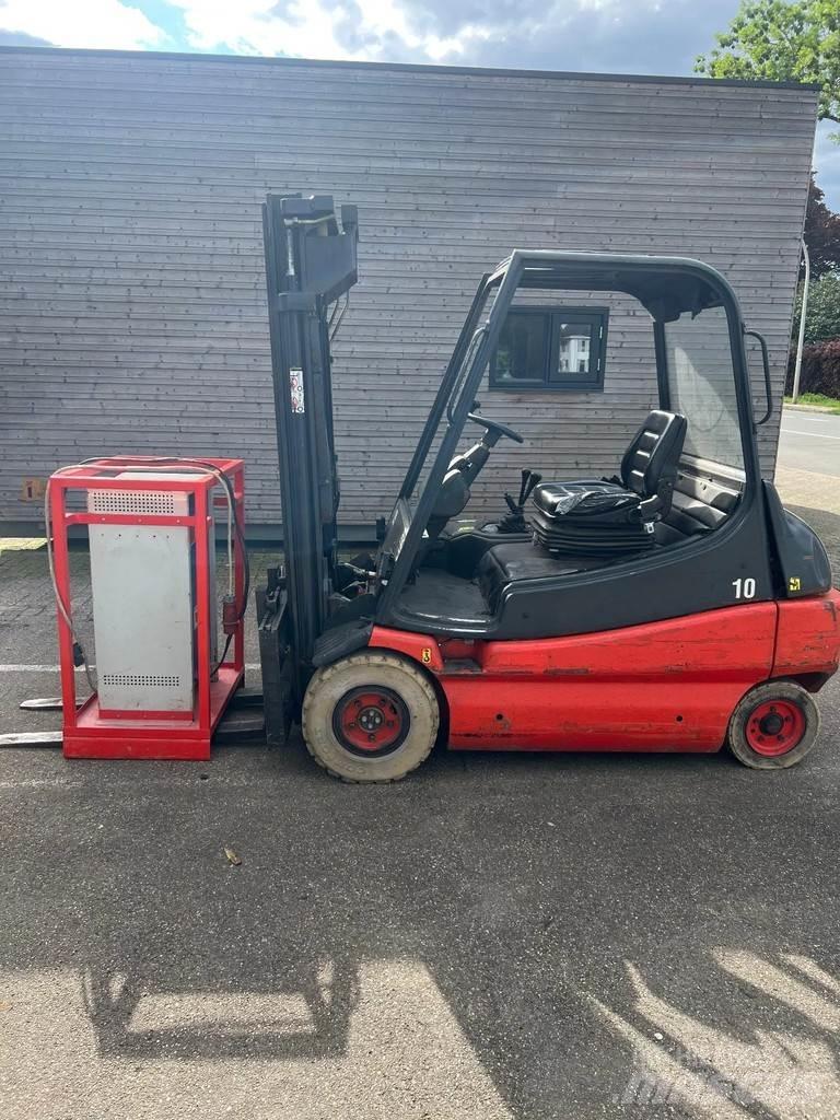 Linde E30-01 Elektrostapler