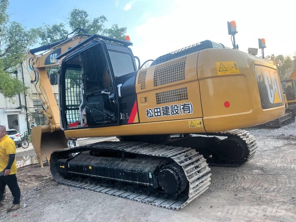 CAT 324 D2L Raupenbagger