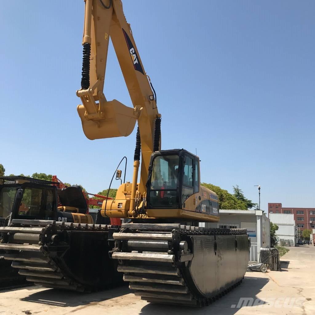CAT 320 D Amphibienbagger