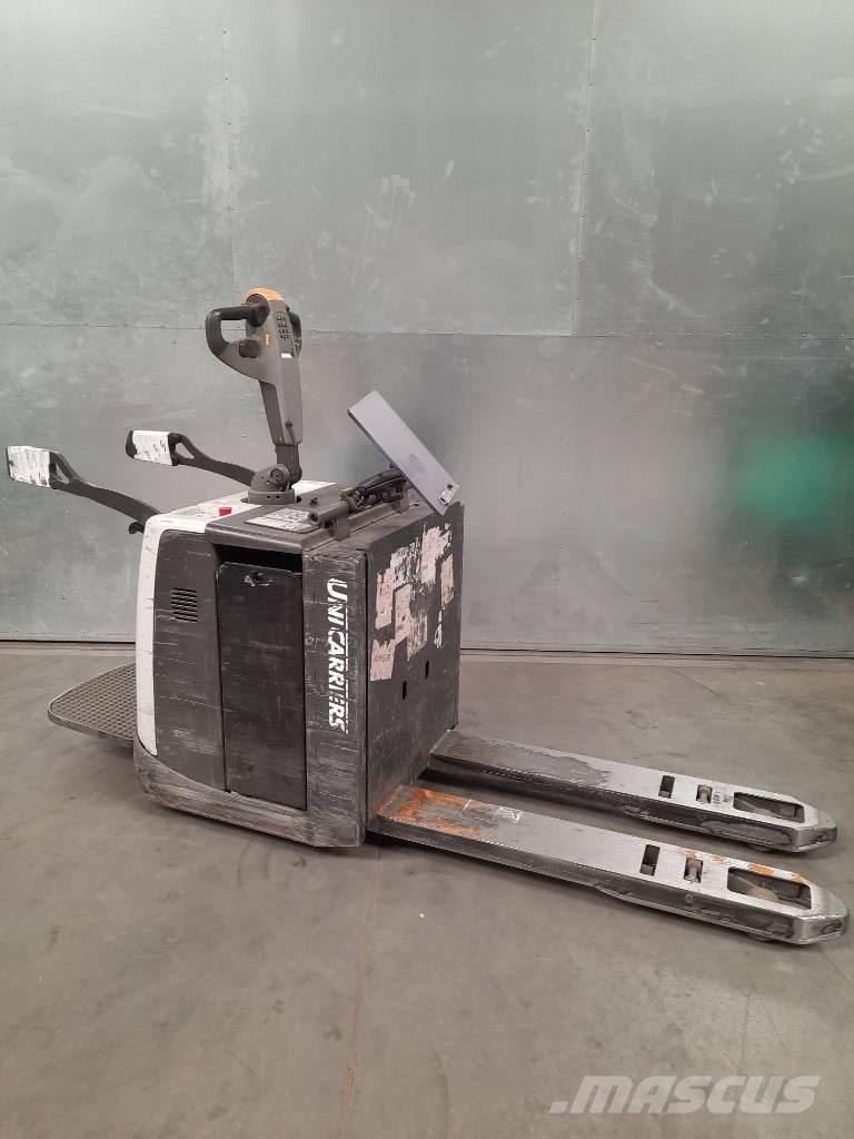 UniCarriers 200PMR Gabelstapler mit Fahrerstand