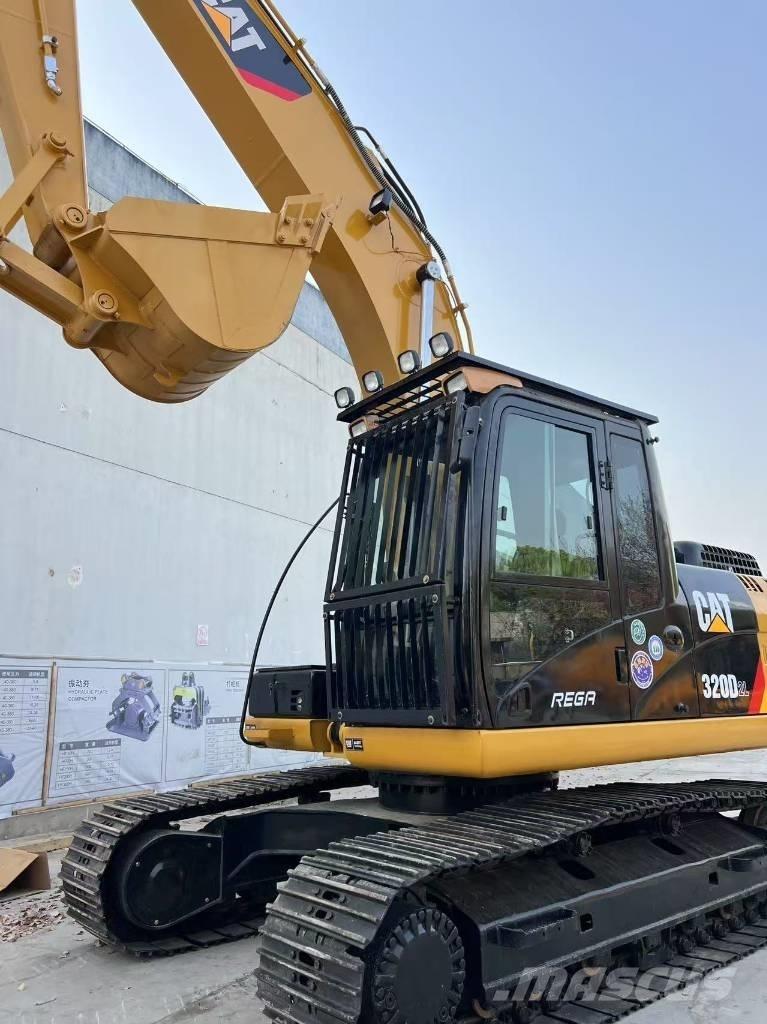 CAT 320d2 Midibagger  7t - 12t